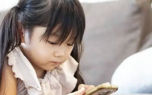 Thiết Lập Thói Quen Dùng Điện Thoại Tốt Cho Trẻ - Chìa Khóa Tương Lai Số An Toàn